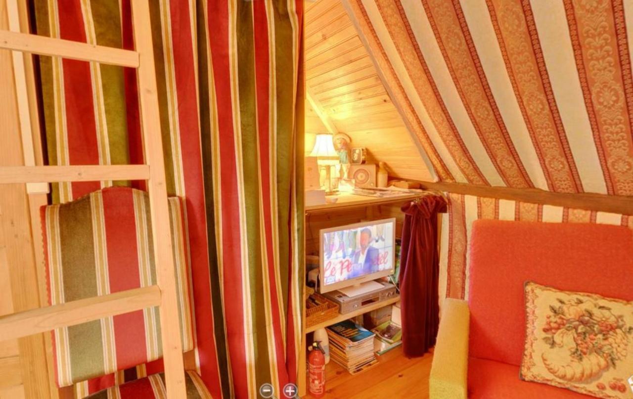 Chambre D'Hotes De La Galaisiere Préaux Extérieur photo